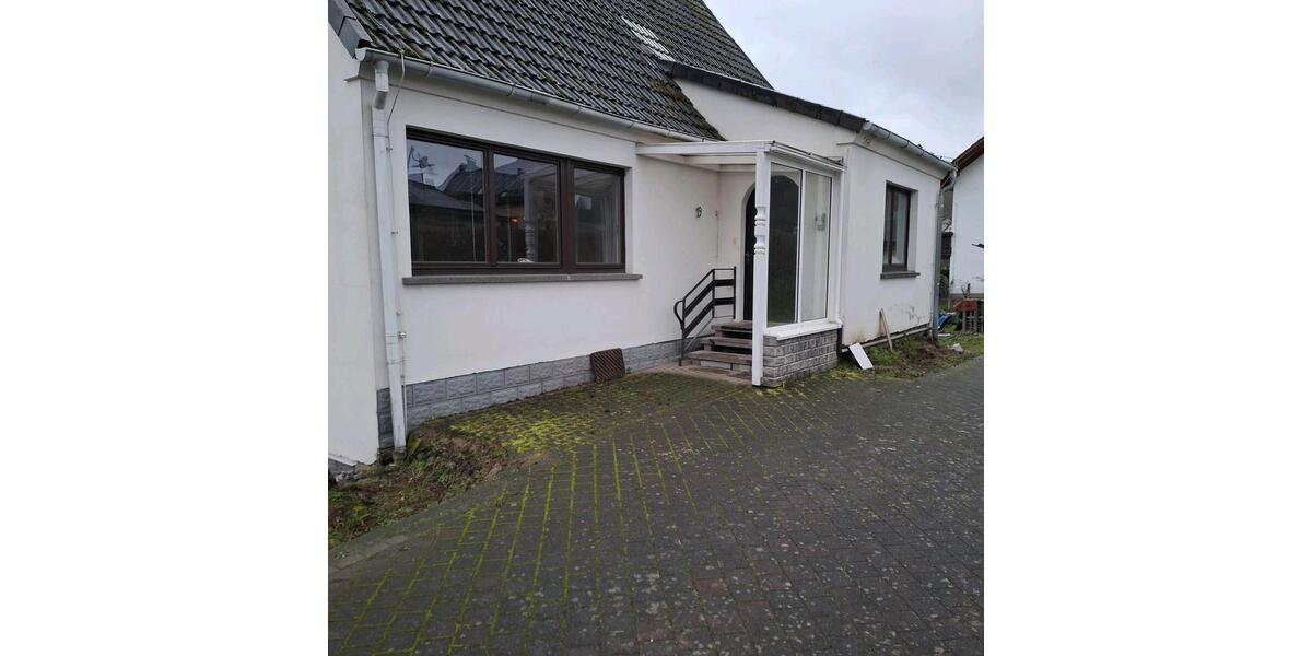 Einfamilienhaus Weilar - 6 Zimmer, 158 m&sup2;, 225.000&euro; | Angebot:21579454