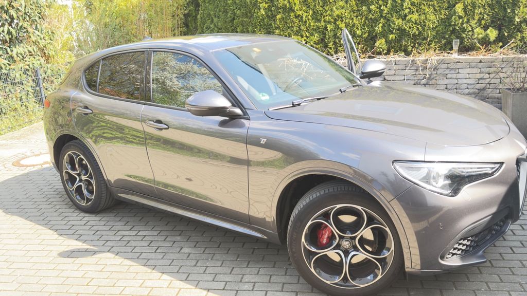 Alfa Romeo Stelvio 79.621 km 27.500 &euro; Eichenau 82223