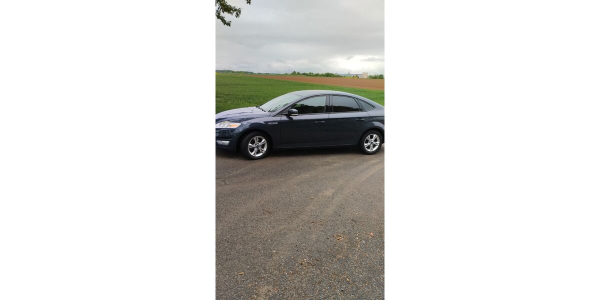 Ford Mondeo 136.000 km 5.000 &euro; Niederwerrn 97464