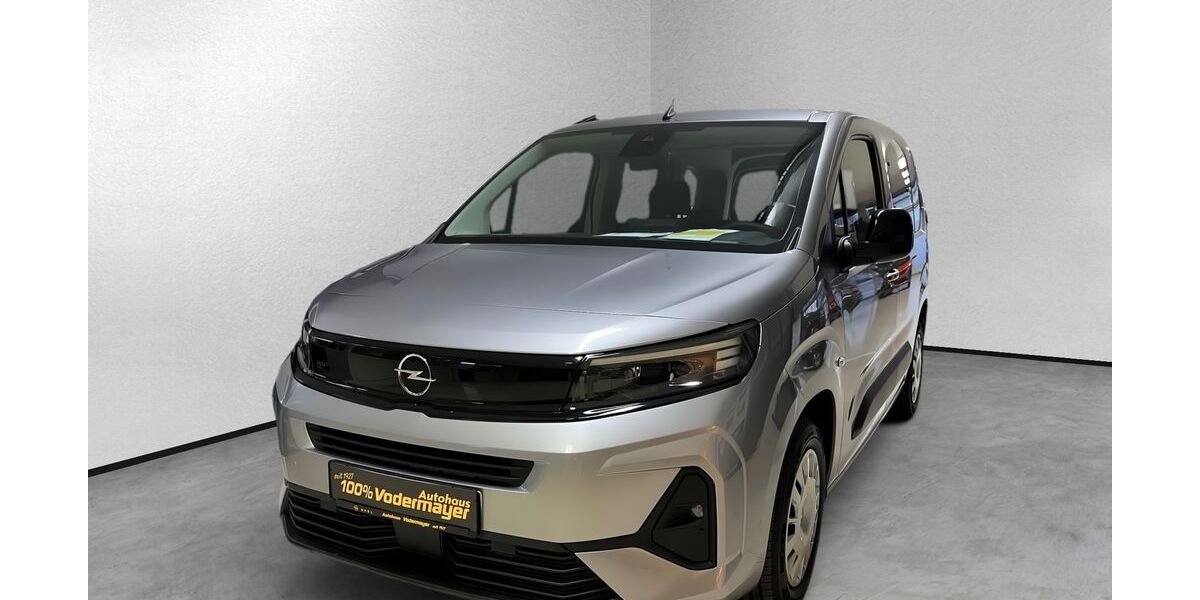 Opel Combo Life 1.100 km 26.990 &euro; Rosenheim 83022