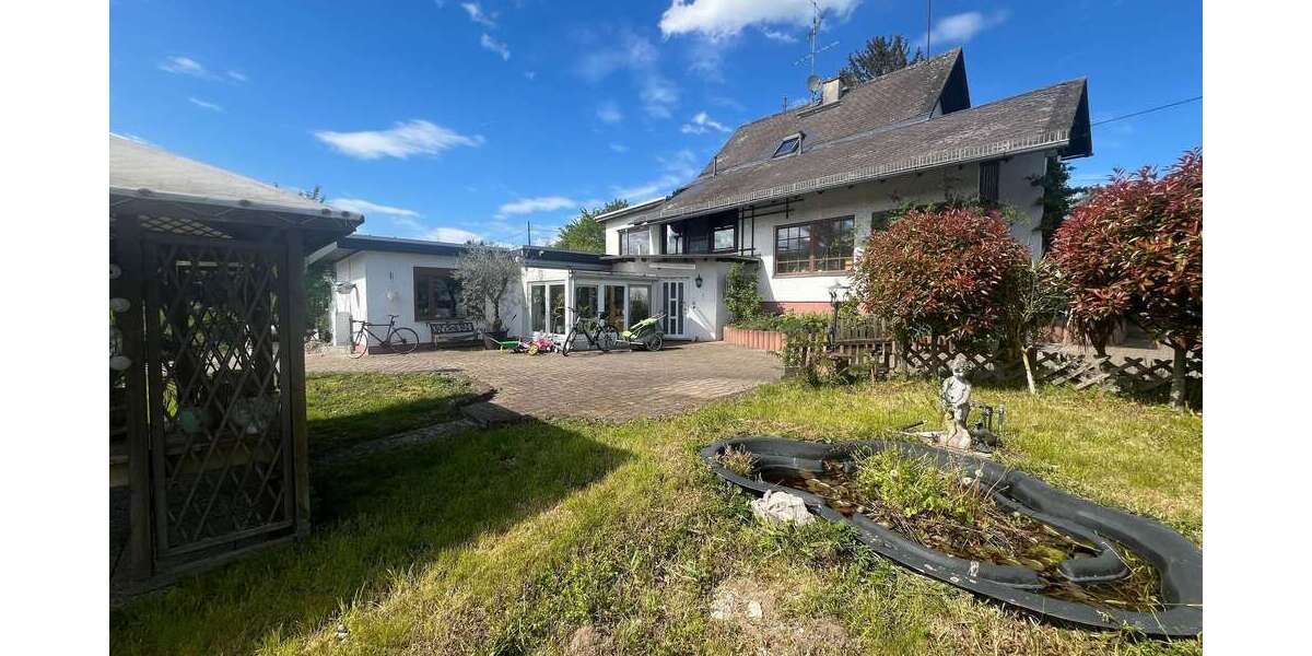 Einfamilienhaus Wiesbaden Biebrich - 10 Zimmer, 290 m&sup2;, 4.500&euro; | Angebot:25903710