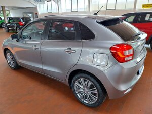 Suzuki Baleno Comfort Kam Navi Tempo SHZ Klim Xenon 22.256 km 12.490 € HAAN 42781