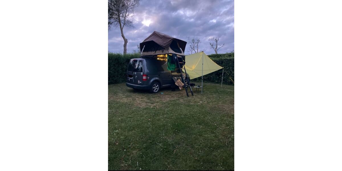 VW Caddy 198.000 km 8.900 &euro; Ahlen 59229