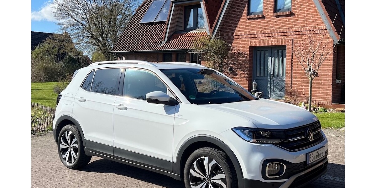 VW T-CROSS STYLE 1.5 TSI 15.500 km 27.400 &euro; Sandesneben 23898