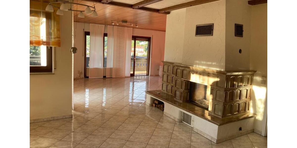 Exklusive 4,5 Zimmer Wohnung mit Luxus Einbauküche und Kamin fris 4 zimmer