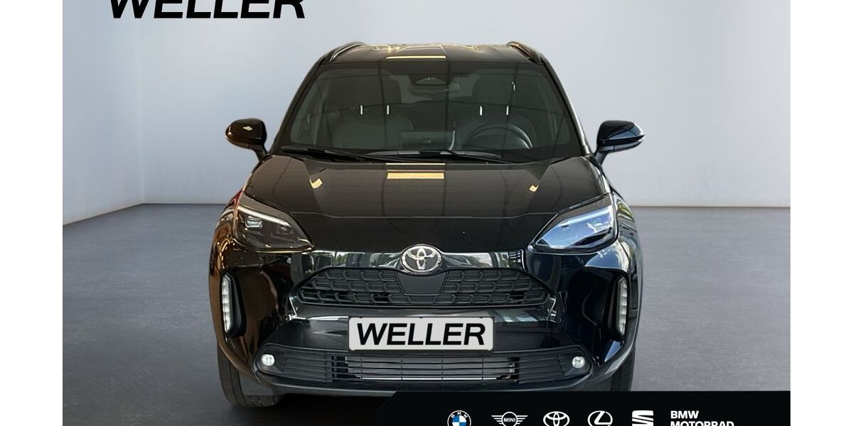 Toyota Yaris Cross 2.100 km 26.980 &euro; Gütersloh 33330