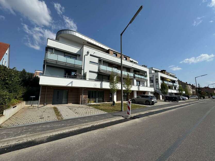 Wohnung zum Kaufen in Eibelstadt 372.000 € 92.98 m²