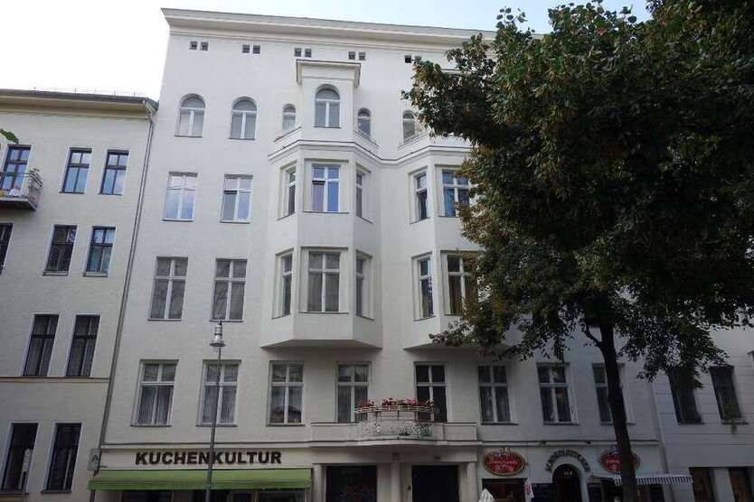 Einzelhandel in Berlin 2.210 € 130 m²