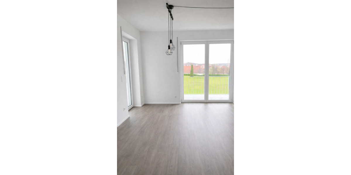 Etagenwohnung Wemding - 3 Zimmer, 89 m&sup2;, 975&euro; | Angebot:25813960