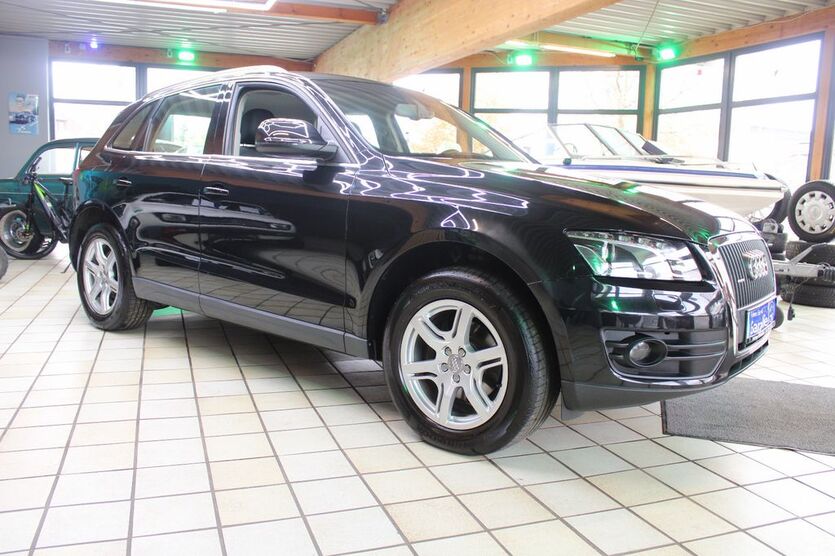 Audi Q5 130.842 km 11.990 € Rödental 96472