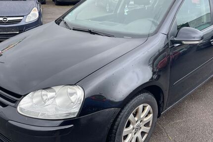 VW Golf 268.000 km 2.200 &euro; Trier 54294