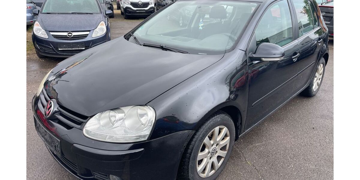 VW Golf 268.000 km 2.200 &euro; Trier 54294