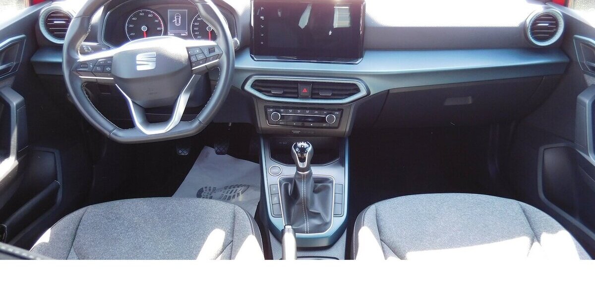 Seat Arona 1.0 X-Perience TSI BMT Navi Klima Alu 25.700 km 16.990 &euro; Vordorf 38533