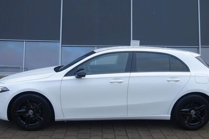 Mercedes-Benz A 180 73.128 km 22.950 &euro; Steißlingen 78256