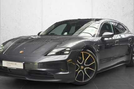 Porsche Taycan 7.969 km 106.900 &euro; Osnabrück 49078
