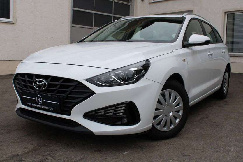 Hyundai i30 38.200 km 12.999 € Willmering 93497