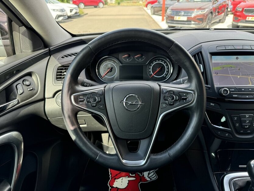 Insignia 2.0 Sportstourer /Xenon/Navi/19´´ Alu