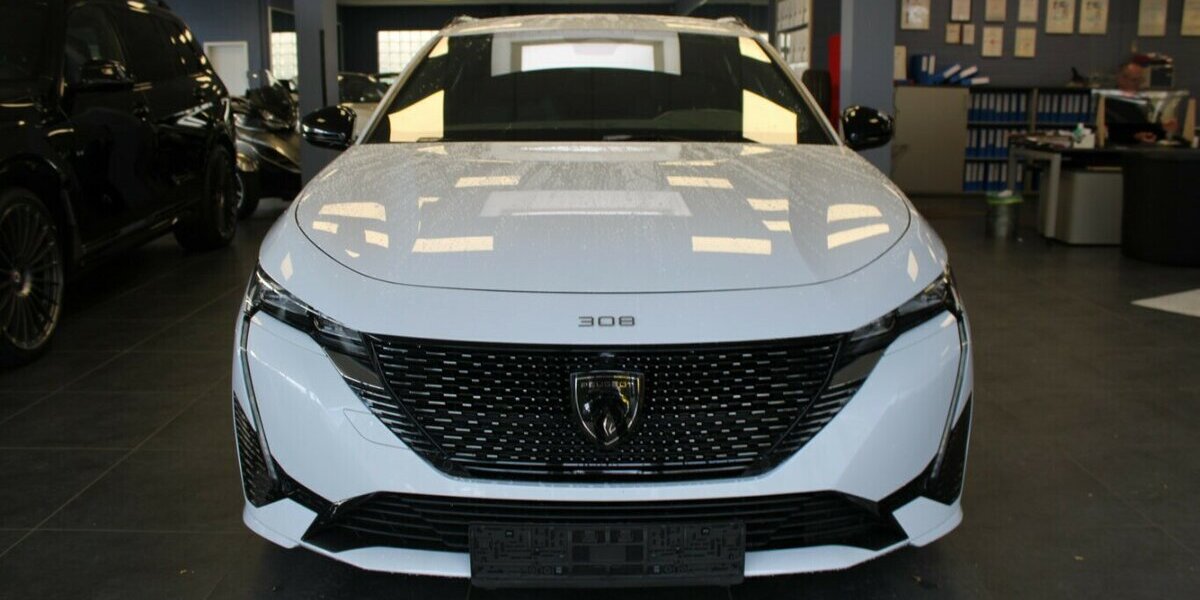 Peugeot 308 SW BlueHDi 130 EAT8 GT 25.665 km 22.980 &euro; Euskirchen 53881