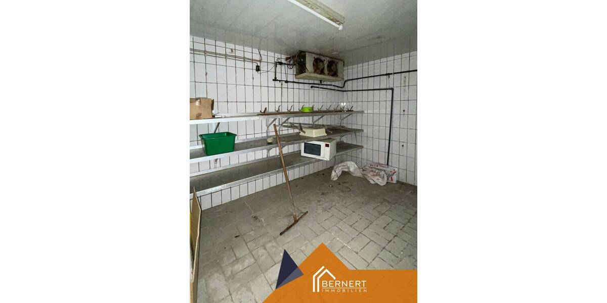 Mehrfamilienhaus, Wohnhaus Altenkunstadt - 1 Zimmer, 530 m&sup2;, 170.000&euro; | Angebot:25689895