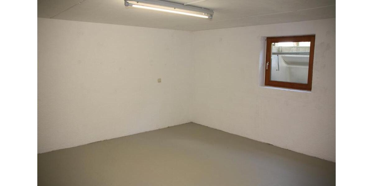 Einfamilienhaus Waakirchen - 5 Zimmer, 130 m&sup2;, 1.790&euro; | Angebot:26652349