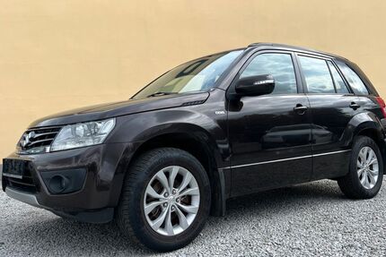 Suzuki Grand Vitara 153.850 km 7.800 € Dresden 01109