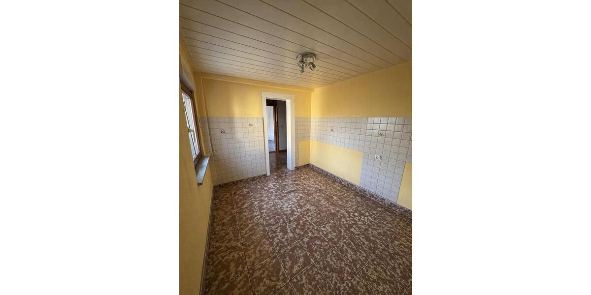 Doppelhaushälfte Eisenach - 6 Zimmer, 90 m&sup2;, 133.800&euro; | Angebot:26610933