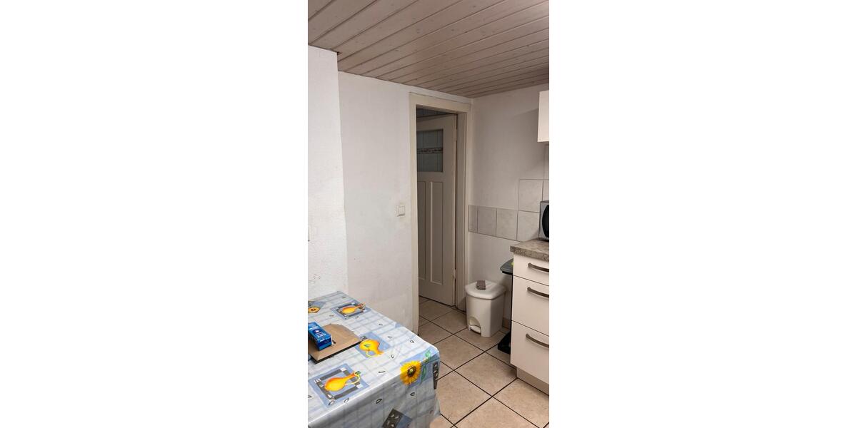 Erdgeschoßwohnung Reutlingen Altenburg - 2 Zimmer, 30 m&sup2;, 550&euro; | Angebot:25881339