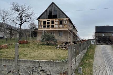 Haus Pulsnitz - 10 Zimmer, 200 m&sup2;, 135.000&euro; | Angebot:24728325