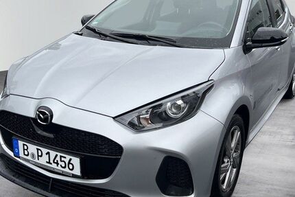 Mazda 2 Hybrid 5.105 km 22.990 &euro; Berlin 13599