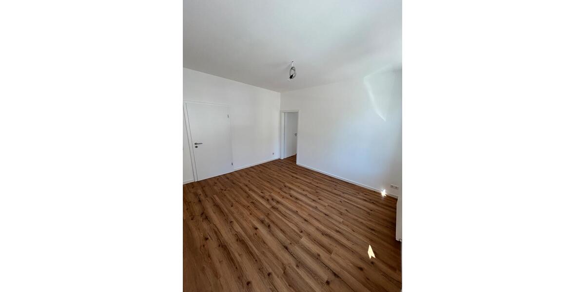 Etagenwohnung Gera Debschwitz - 3 Zimmer, 67 m&sup2;, 525&euro; | Angebot:26409190
