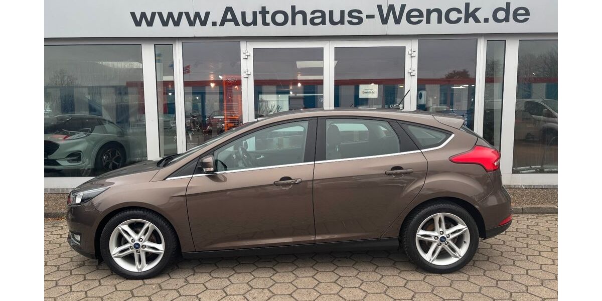 Ford Focus 77.311 km 10.970 &euro; Winsen (Luhe) 21423