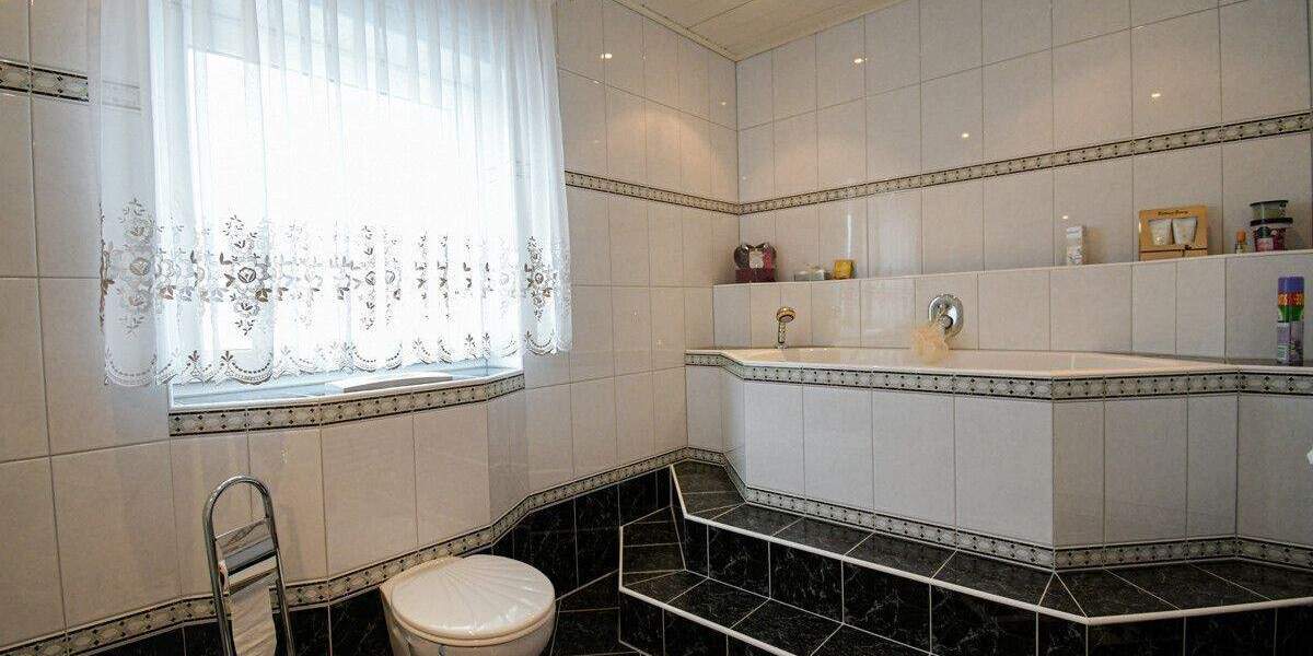 Doppelhaushälfte Friesoythe / Edewechterdamm Edewechterdamm - 6 Zimmer, 145 m&sup2;, 259.000&euro; | Angebot:25776576