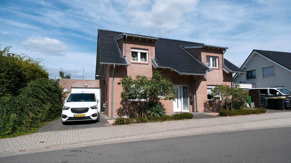 Einfamilienhaus Kranenburg - 6 Zimmer, 145 m&sup2;, 520.000&euro; | Angebot:26465022