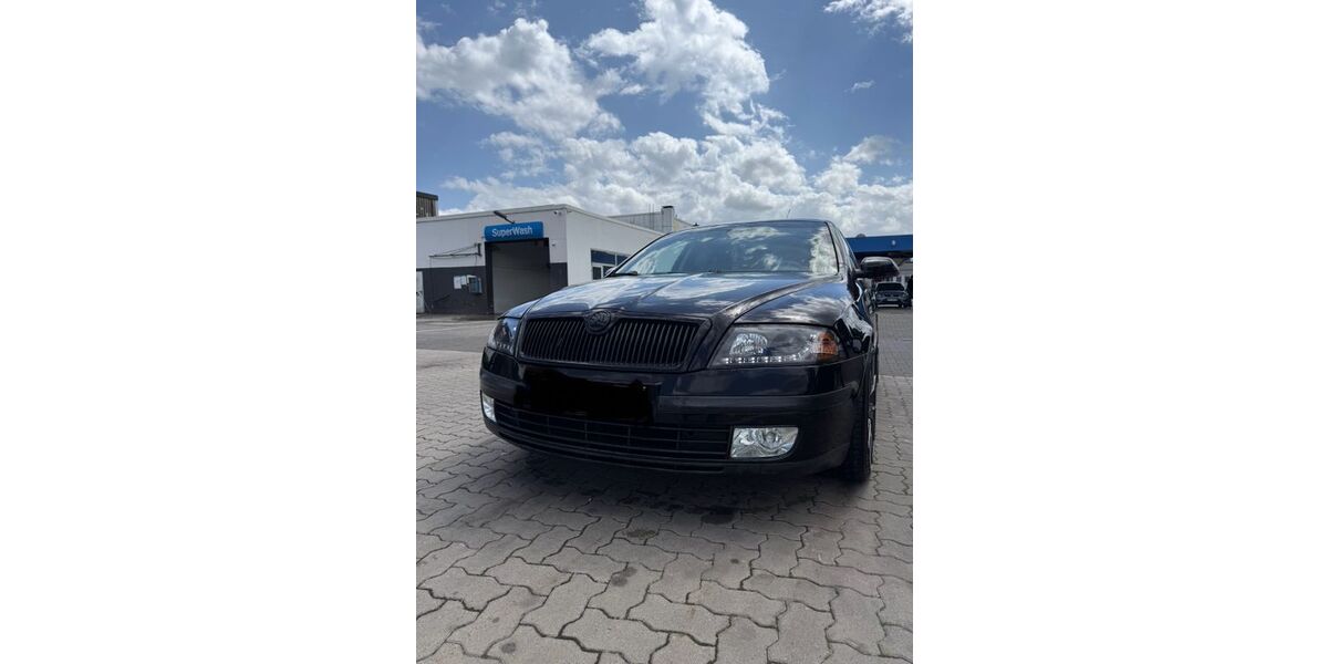 Skoda Octavia 210.000 km 7.500 &euro; Bad salzuflen 32105