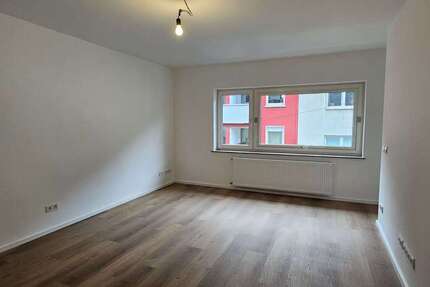 Wohnung zum Mieten in Köln 650 € 32 m²