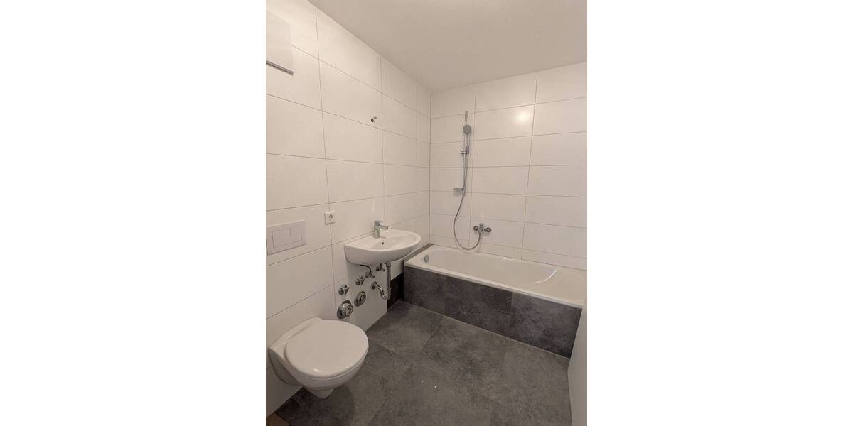 Gewerbeobjekt Ingolstadt - 2 Zimmer, 66 m&sup2;, 319.000&euro; | Angebot:25999782