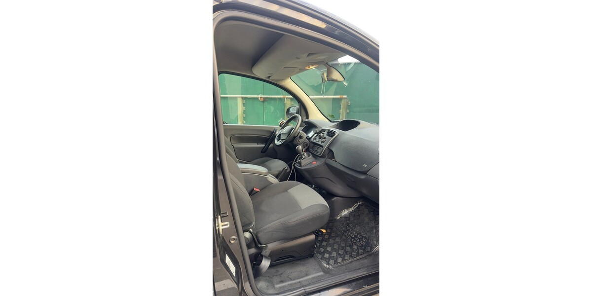 Renault Kangoo 205.322 km 10.200 &euro; Berlin 10178