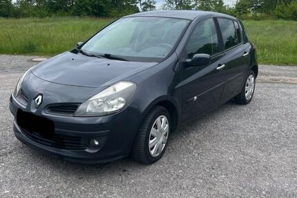 Renault Clio 194.750 km 1.490 &euro; Detmold 32760