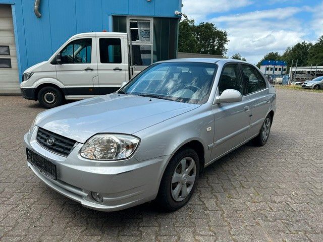 Hyundai Accent 142.796 km 890 &euro; Bienenbüttel 29553