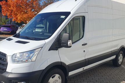 Ford Transit 60.000 km 22.900 &euro; München 81825