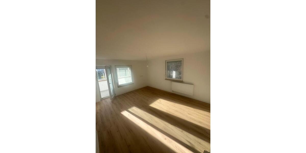 4 Zimmer Wohnung mit Terrasse in Steinheim 4 zimmer