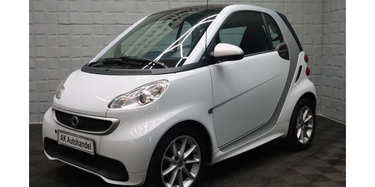 Smart ForTwo 65.919 km 6.590 &euro; Freising bei München 85354