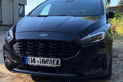 Ford S-Max 86.000 km 25.800 &euro; Krefeld 47839