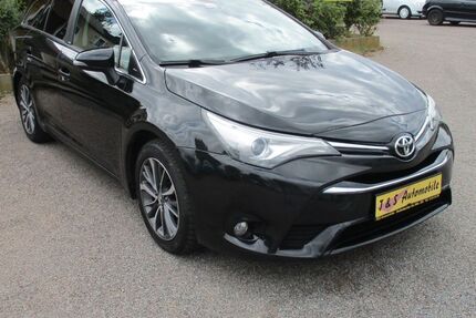 Toyota Avensis 194.000 km 6.999 &euro; Dresden 01277