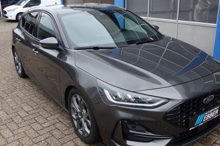 Ford Focus 5.500 km 27.479 € Kleve 47533