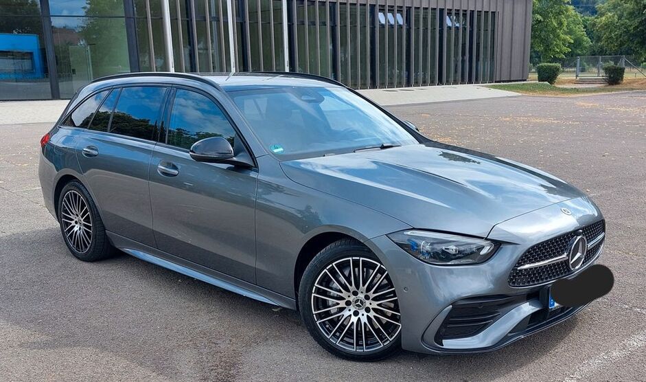 Mercedes-Benz C 300 3.000 km 57.250 € Gingen 73333