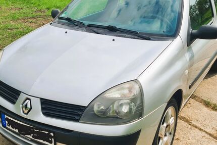 Renault Clio 152.000 km 1.250 € Ostramondra 99636