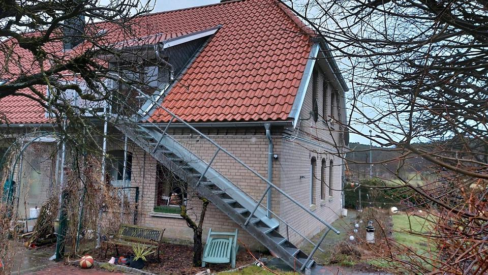 Dachgeschoßwohnung Nahrendorf - 2.5 Zimmer, 90 m&sup2;, 500&euro; | Angebot:25179390