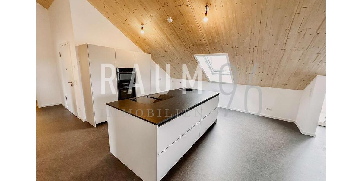 Dachgeschoßwohnung Bad Staffelstein - 3 Zimmer, 95 m&sup2;, 1.100&euro; | Angebot:26283931