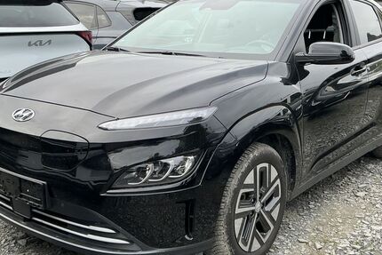 Hyundai KONA 36.047 km 24.900 &euro; Eitorf 53783